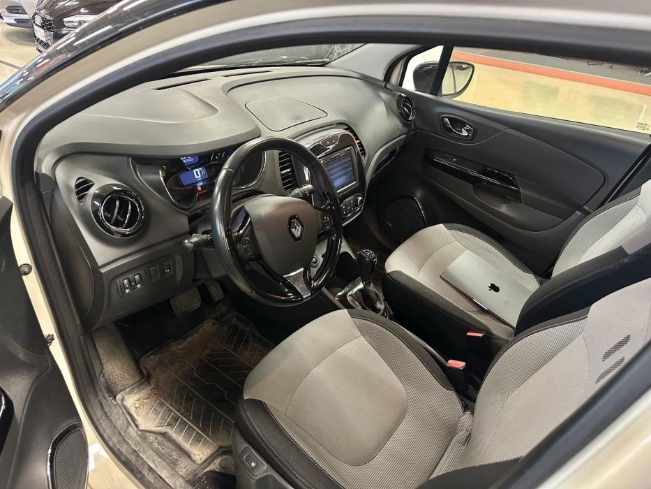 RENAULT Captur 2014