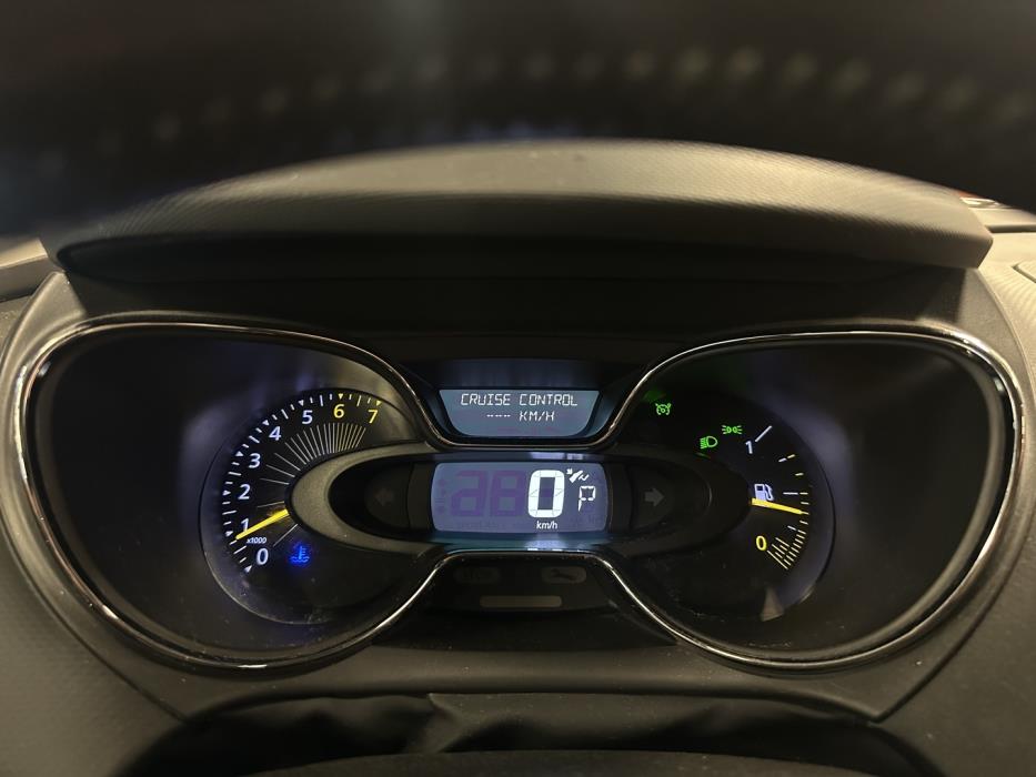 RENAULT Captur 2014