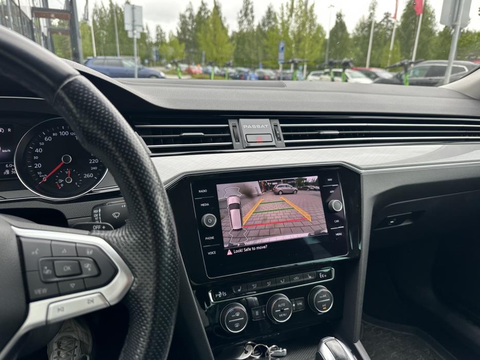 VOLKSWAGEN Passat 2020