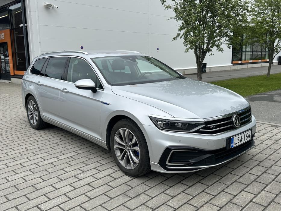 VOLKSWAGEN Passat 2020