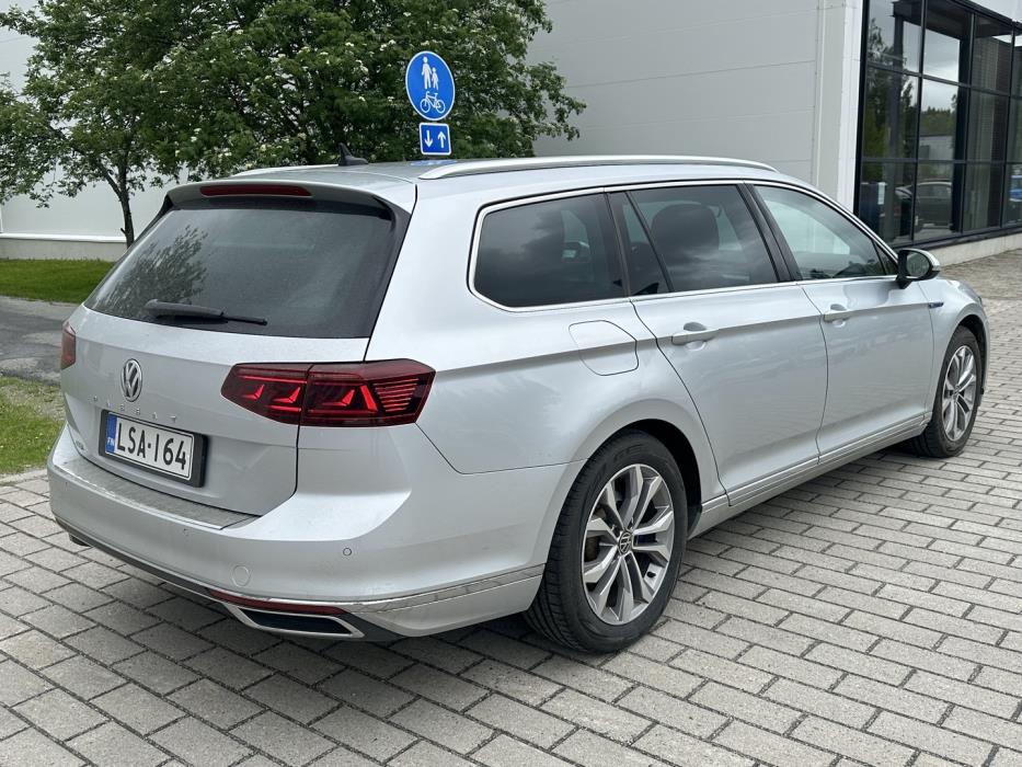 VOLKSWAGEN Passat 2020