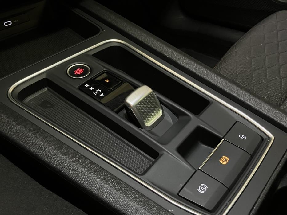 SEAT LEON SPORTSTOURER 2021