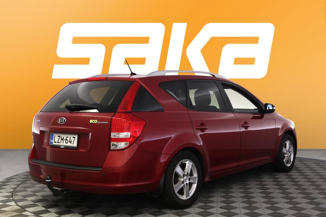 KIA cee'd 2012