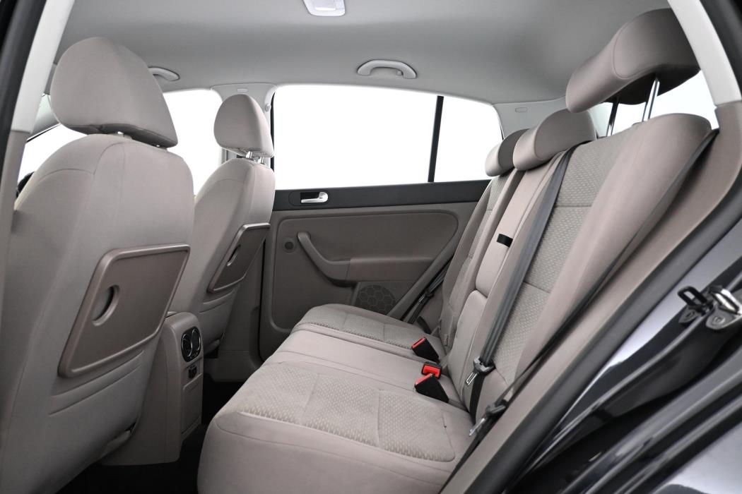 VOLKSWAGEN Golf Plus 2012