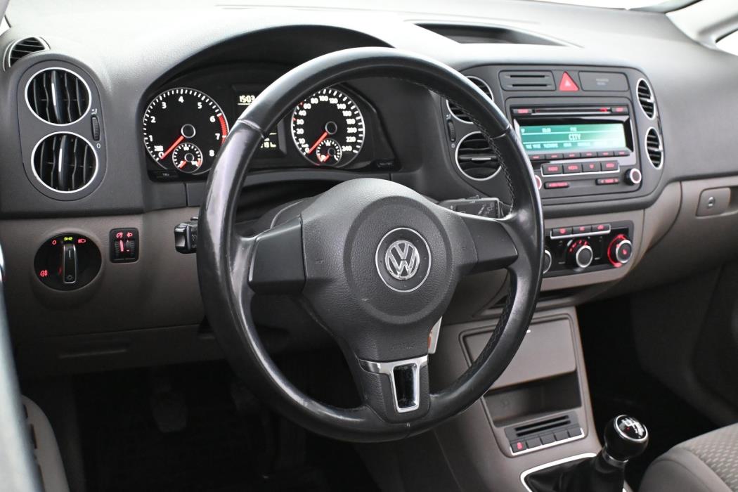 VOLKSWAGEN Golf Plus 2012