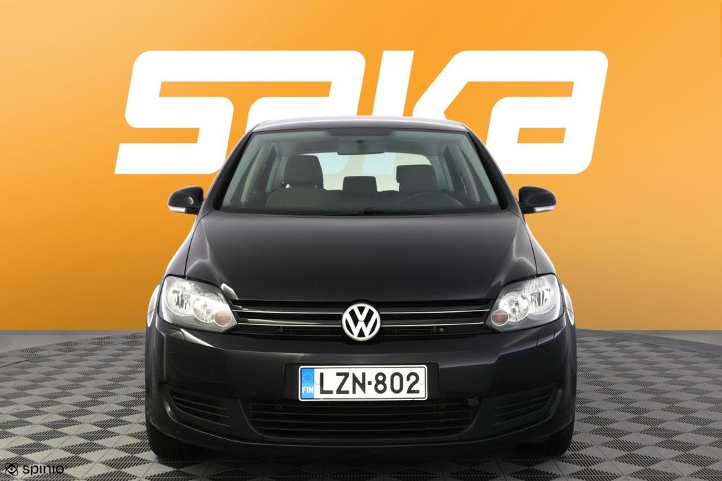 VOLKSWAGEN Golf Plus 2012