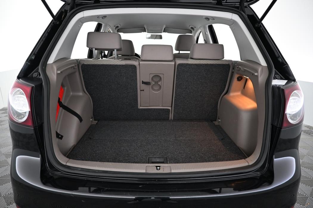 VOLKSWAGEN Golf Plus 2012