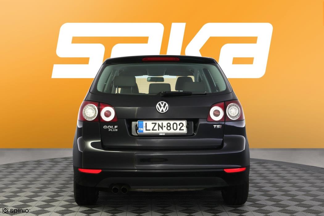 VOLKSWAGEN Golf Plus 2012