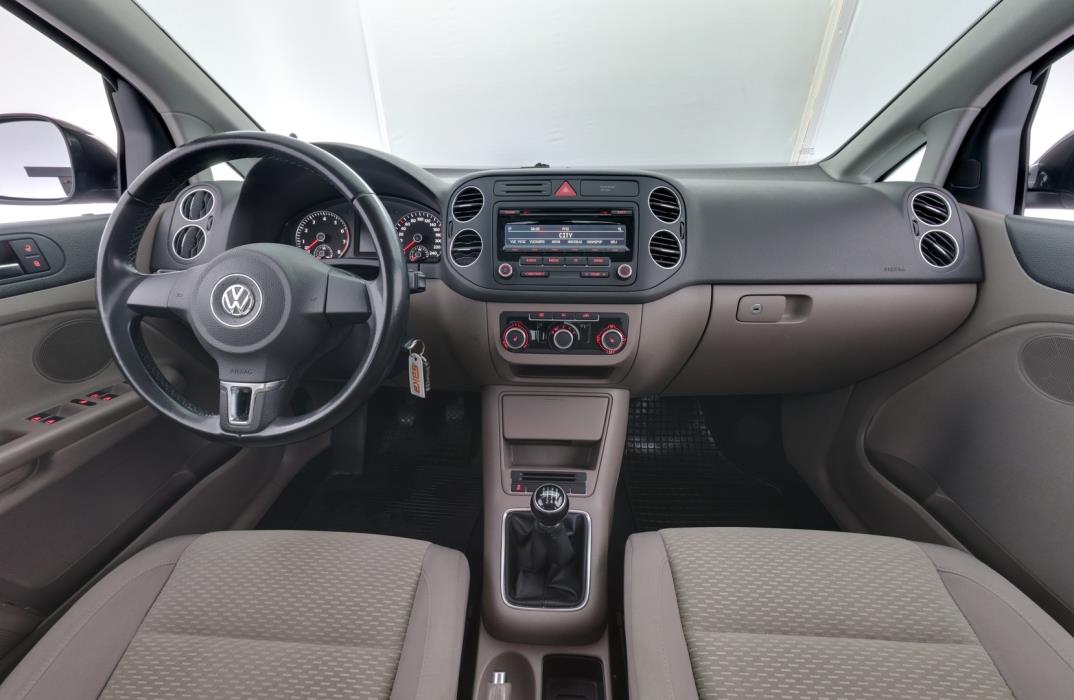 VOLKSWAGEN Golf Plus 2012