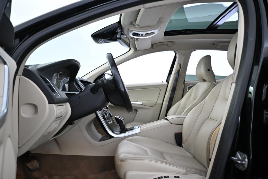 VOLVO XC60 2014