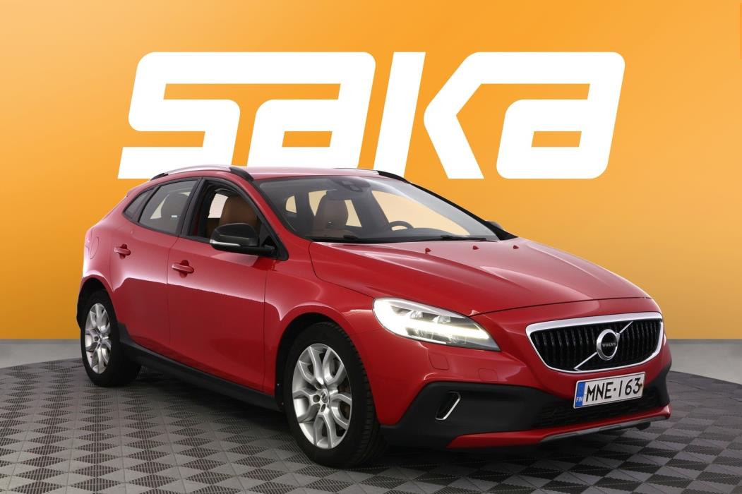 VOLVO V40 Cross Country 2018