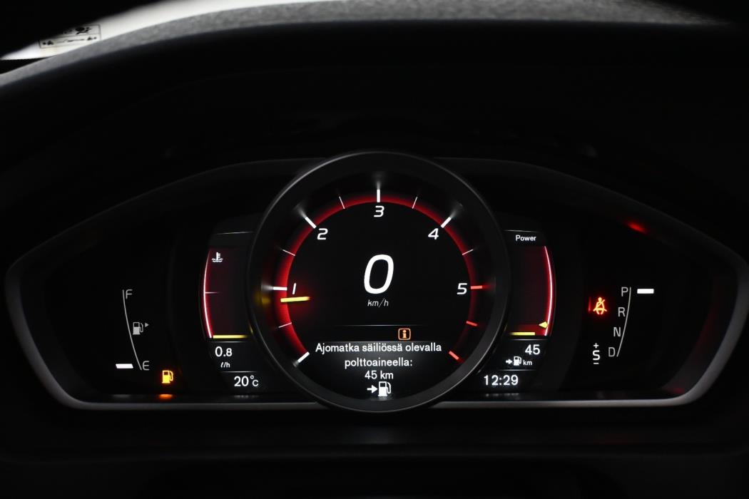 VOLVO V40 Cross Country 2018
