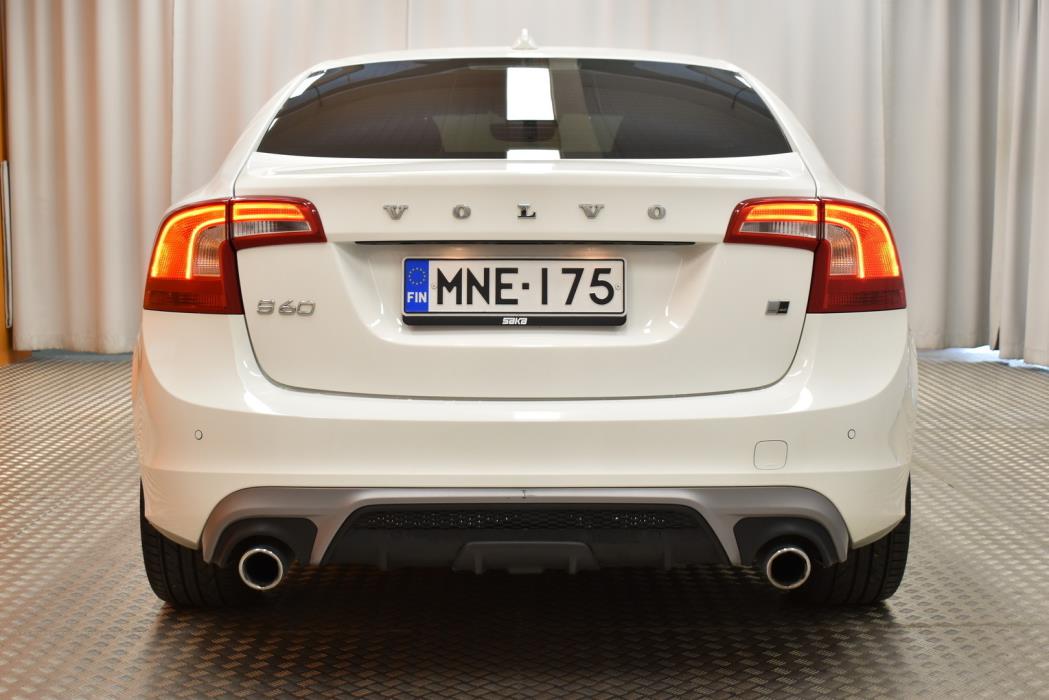 VOLVO S60 2018