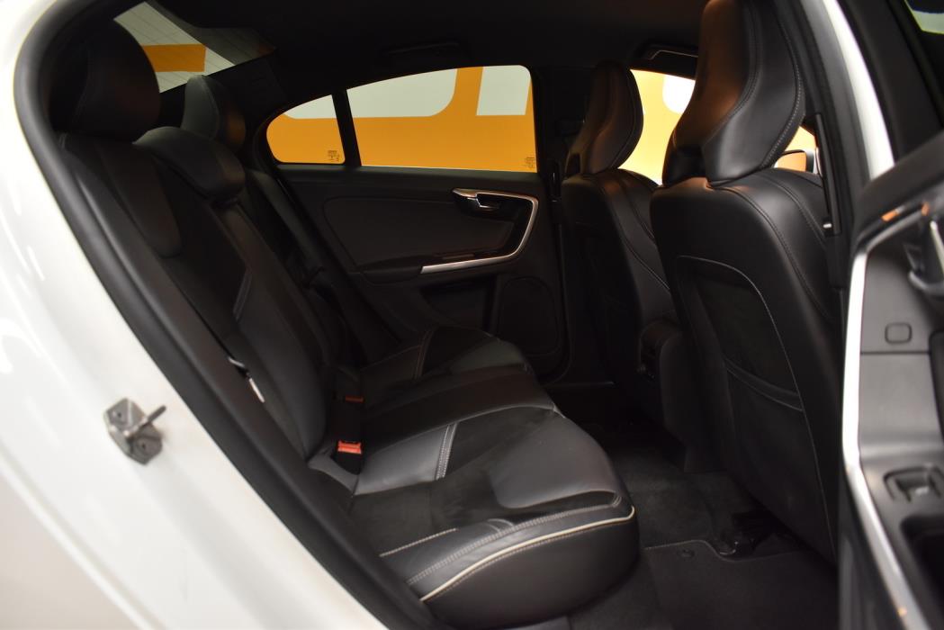 VOLVO S60 2018