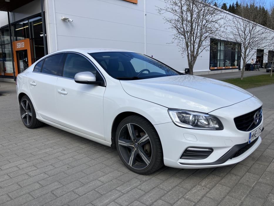VOLVO S60 2018