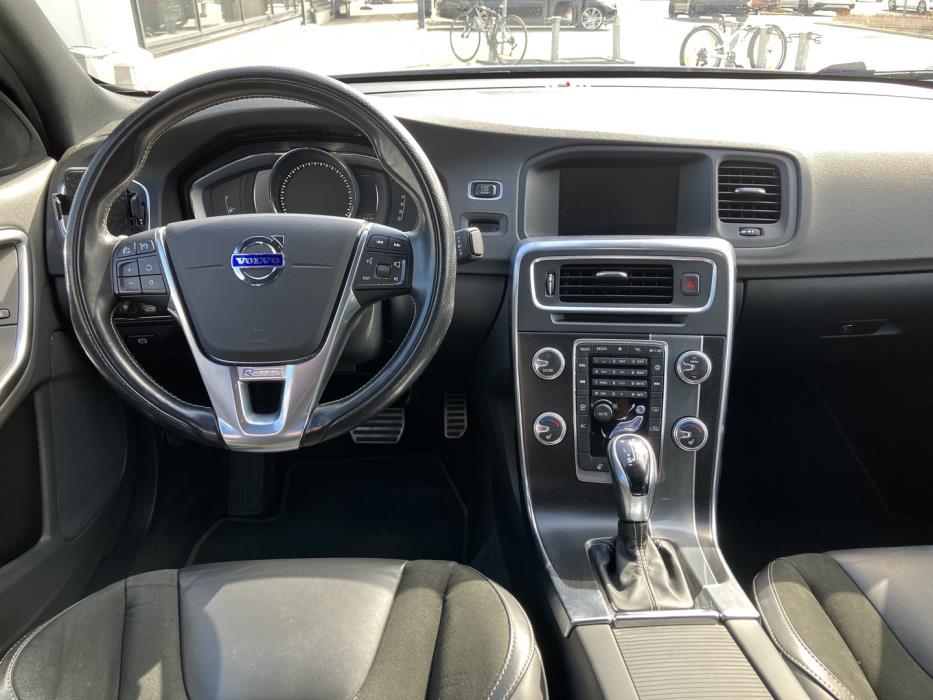 VOLVO S60 2018
