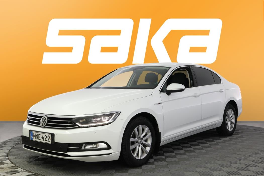 VOLKSWAGEN Passat 2018