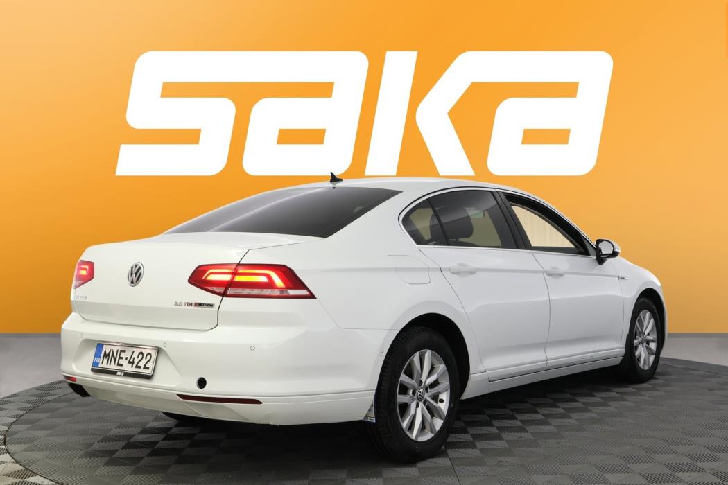 VOLKSWAGEN Passat 2018