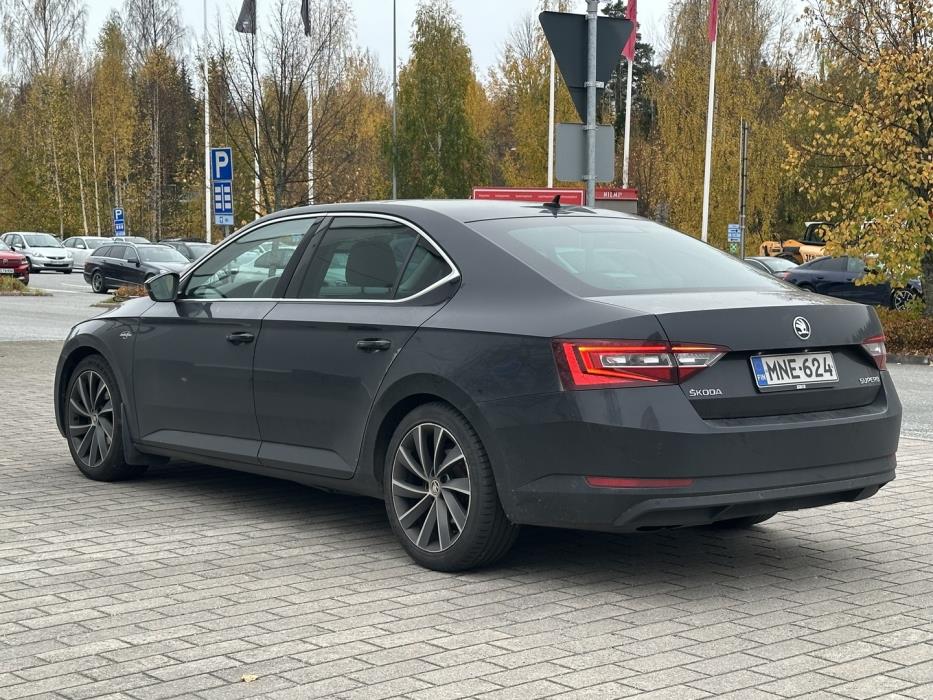 SKODA Superb 2018