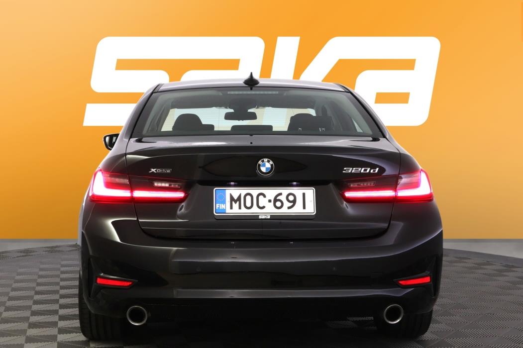 BMW 320 2022