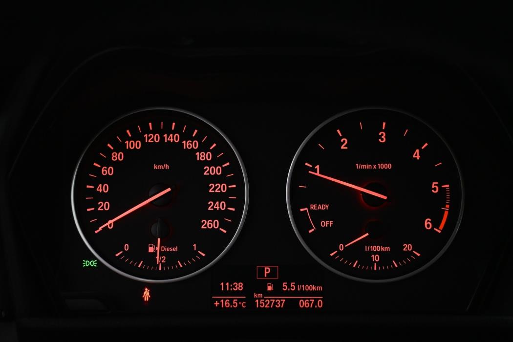 BMW 218 2016