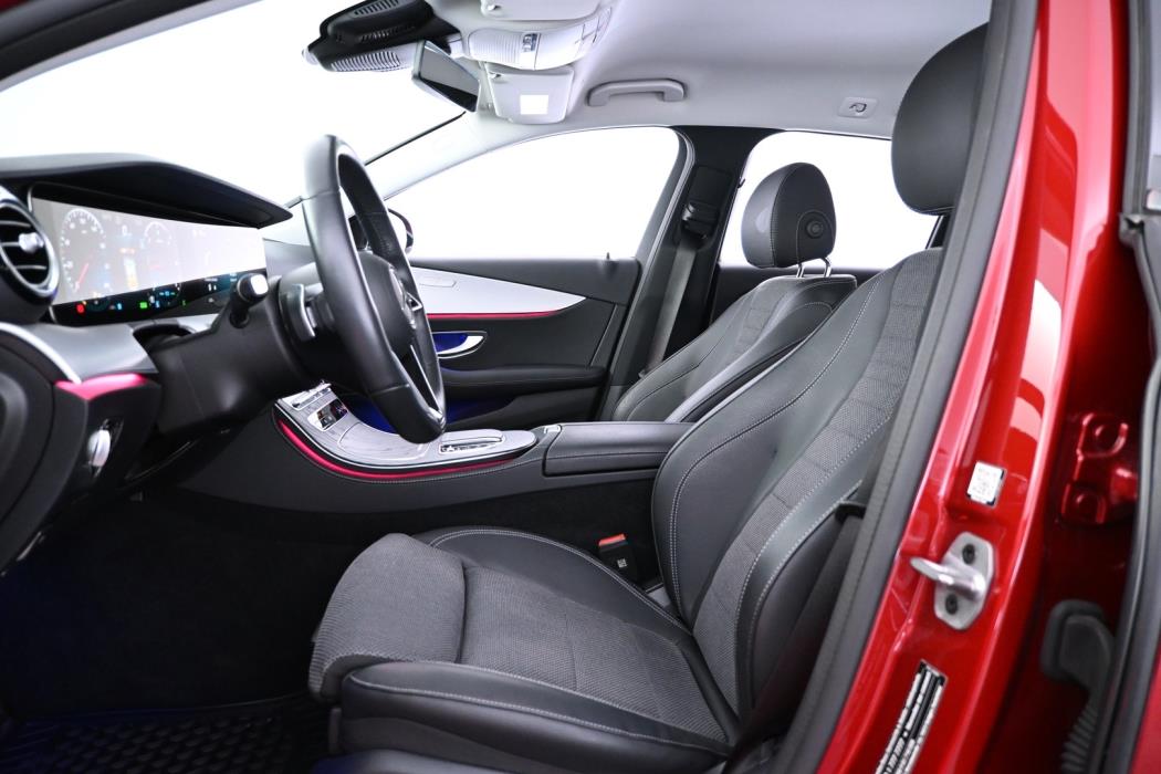 MERCEDES-BENZ E 2023