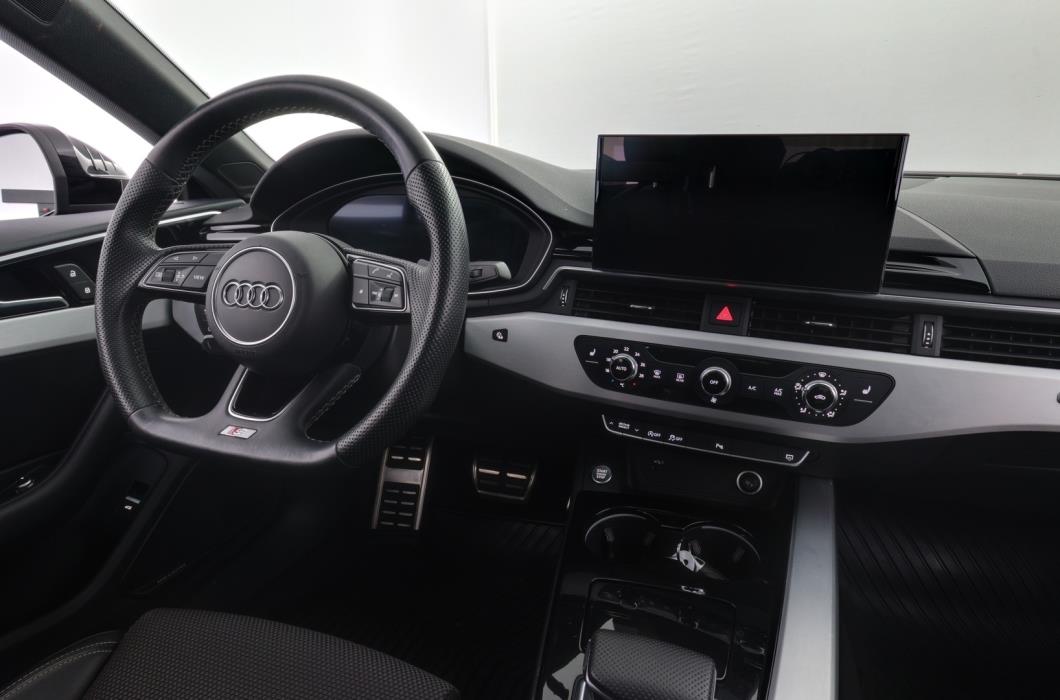 AUDI A5 2021