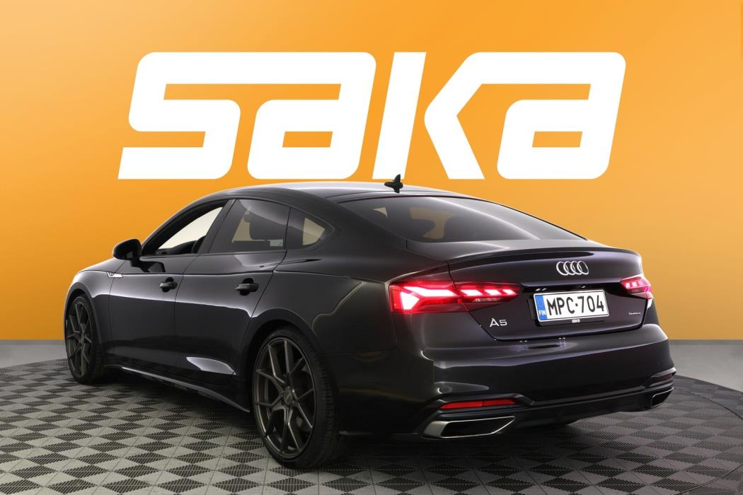 AUDI A5 2021