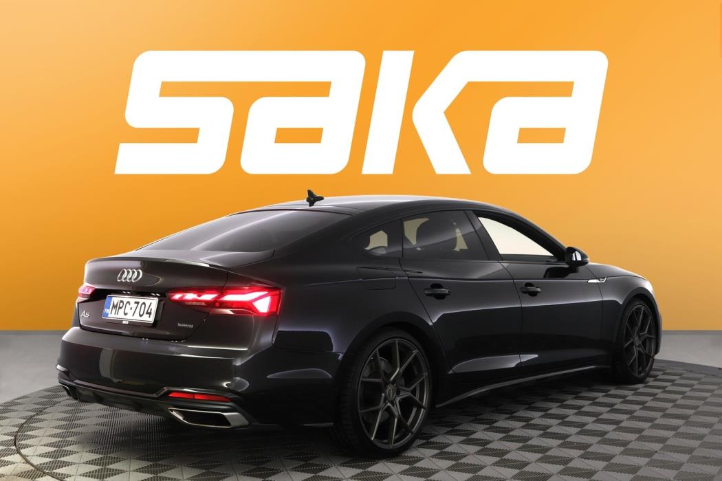 AUDI A5 2021