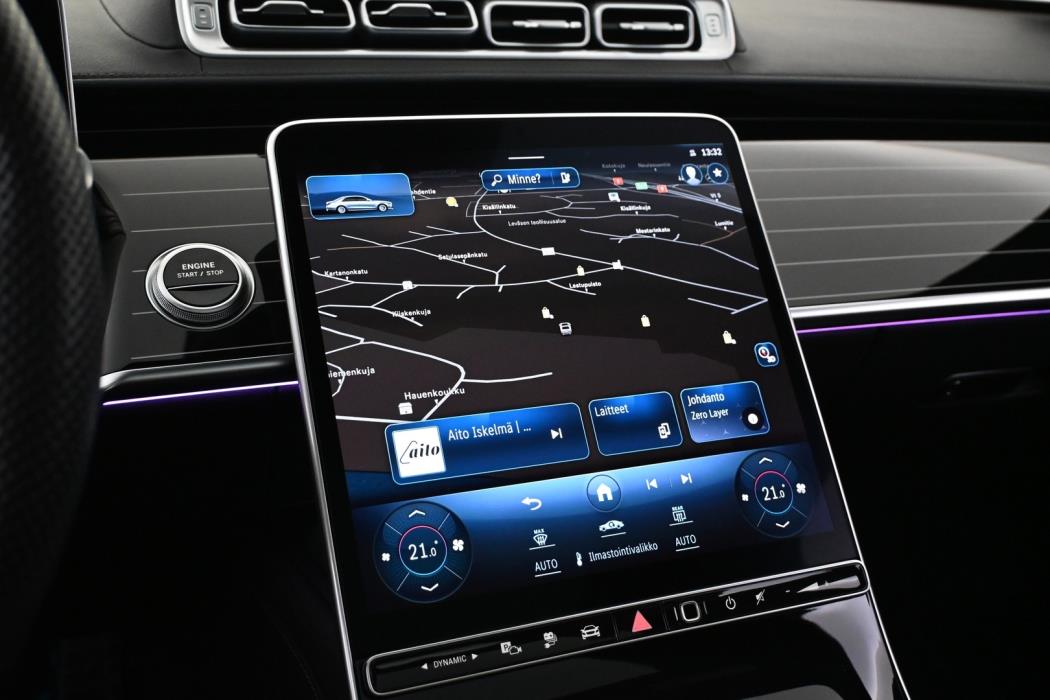MERCEDES-BENZ S 2022