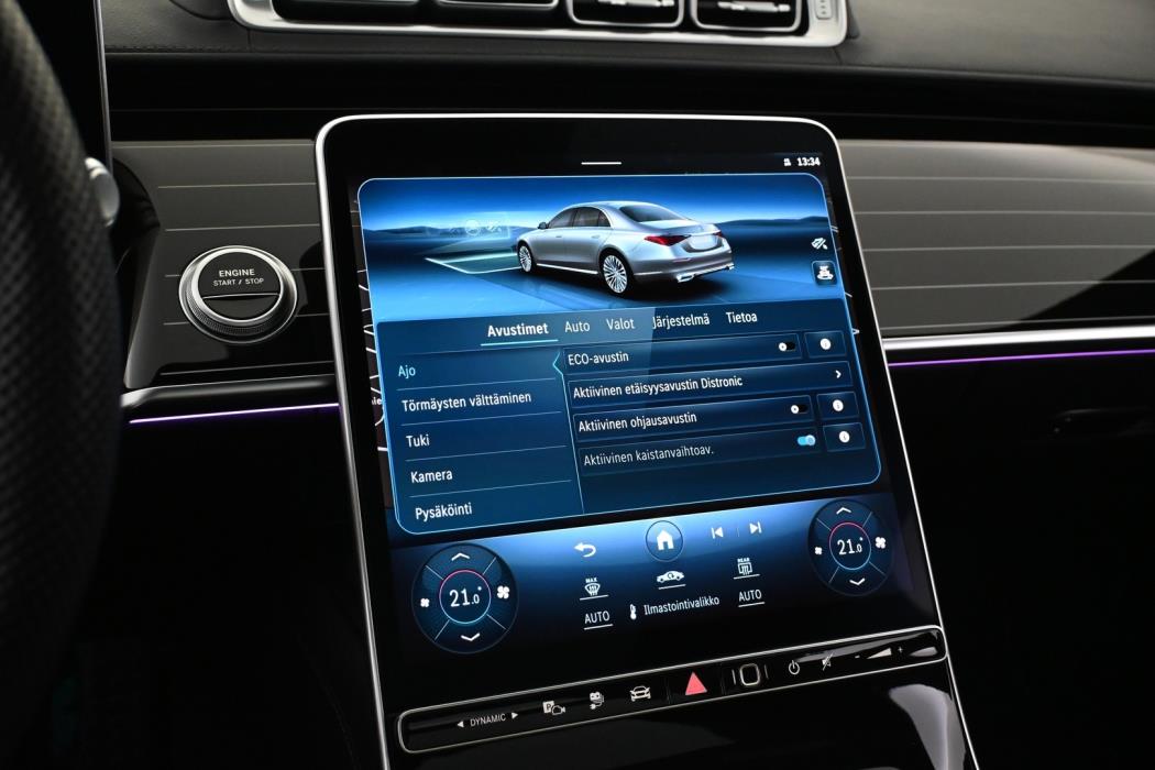 MERCEDES-BENZ S 2022