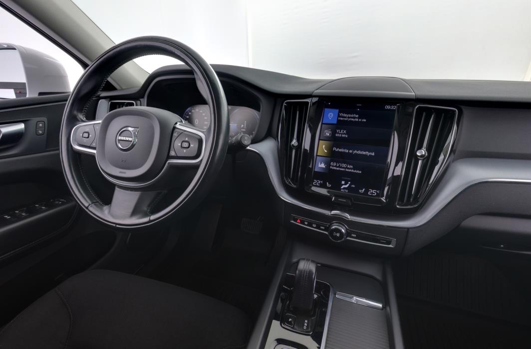 VOLVO XC60 2021