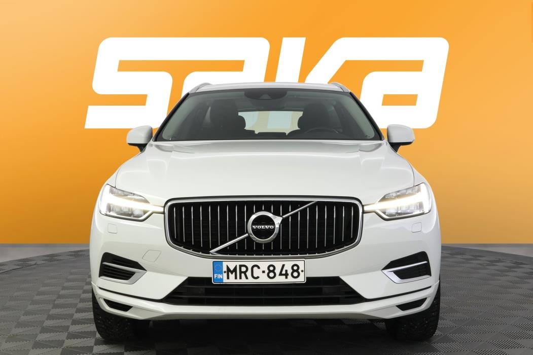 VOLVO XC60 2021
