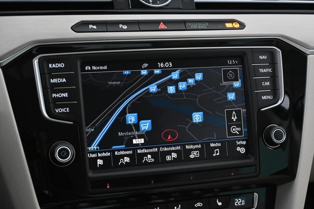 VOLKSWAGEN Passat 2016