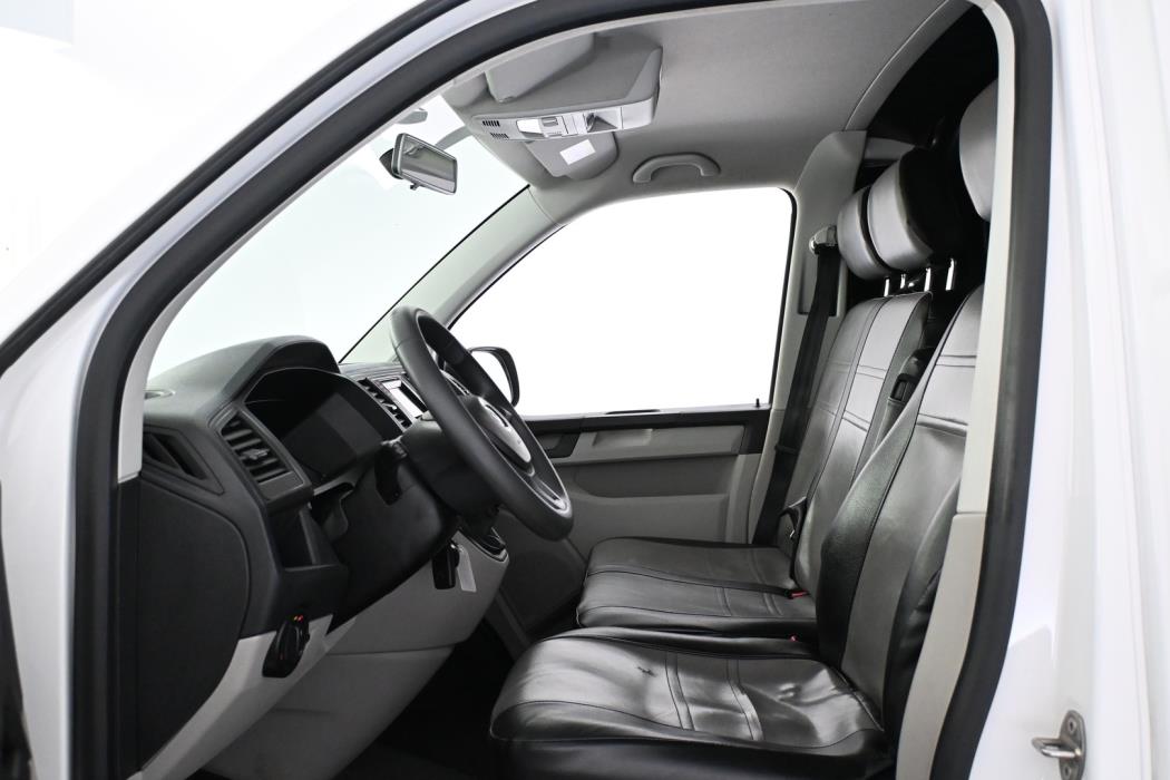 VOLKSWAGEN Transporter 2020