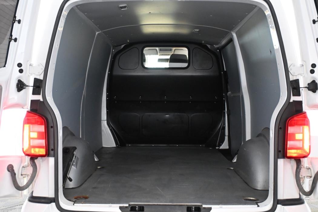 VOLKSWAGEN Transporter 2020