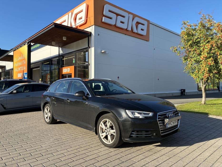 AUDI A4 2016