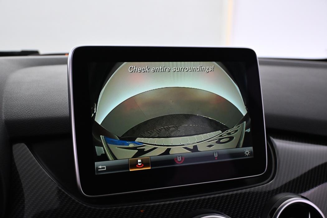 MERCEDES-BENZ B 2016