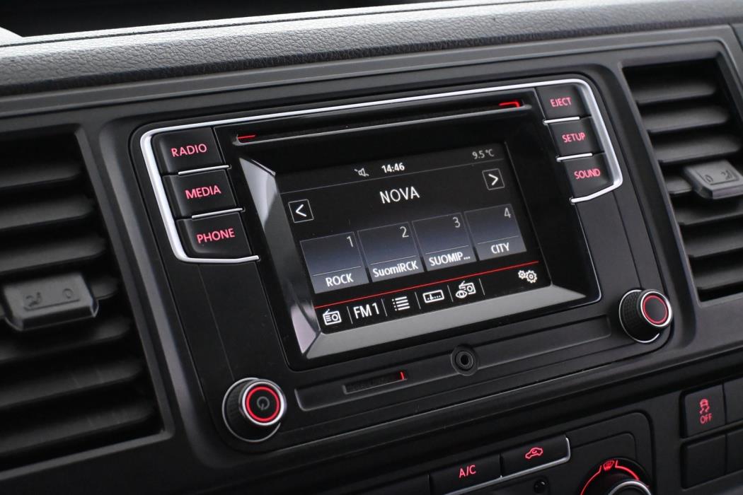VOLKSWAGEN Transporter 2017