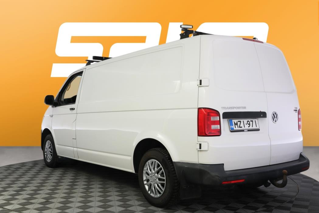 VOLKSWAGEN Transporter 2017