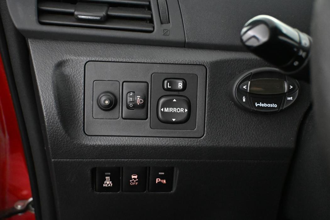 TOYOTA Verso 2012