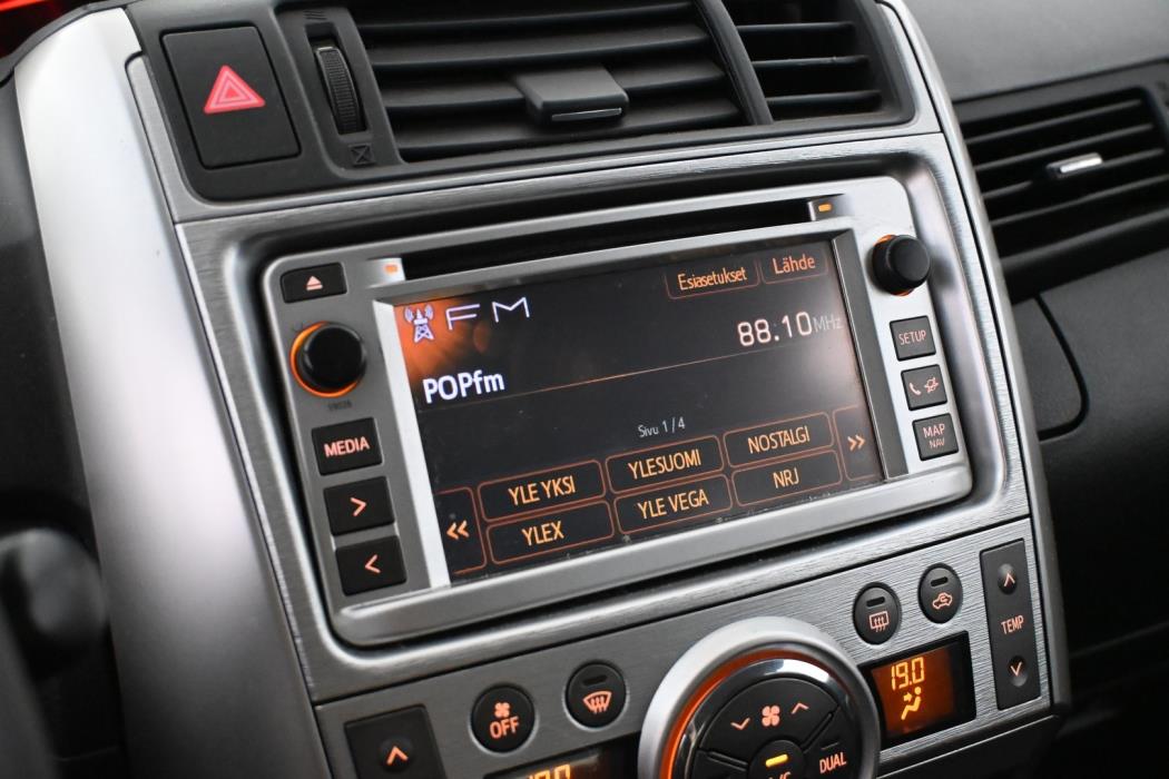 TOYOTA Verso 2012