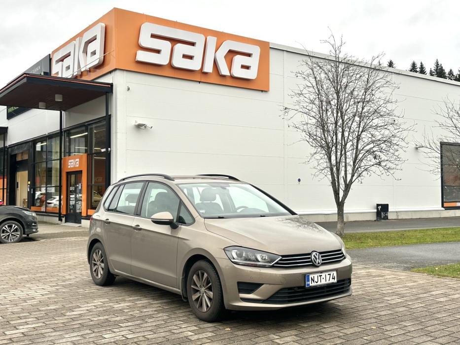 VOLKSWAGEN Golf Sportsvan 2015
