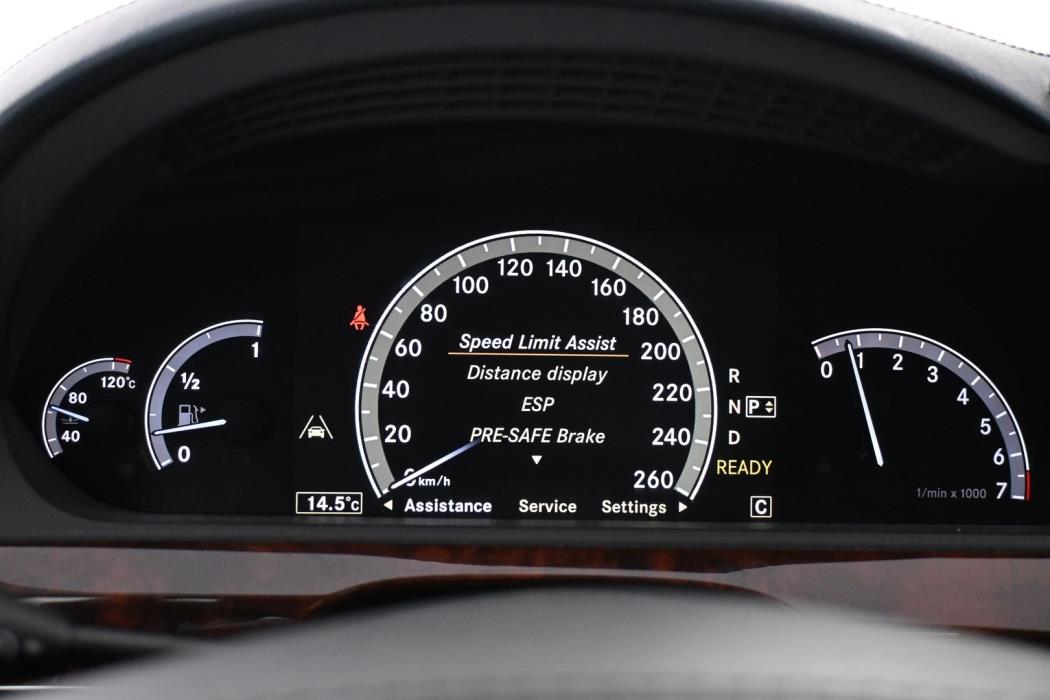 MERCEDES-BENZ S 2009