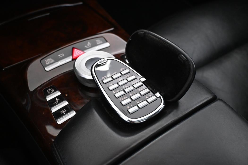 MERCEDES-BENZ S 2009