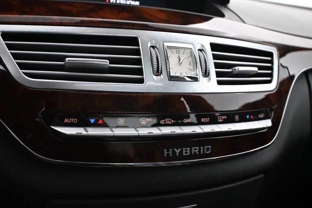 MERCEDES-BENZ S 2009