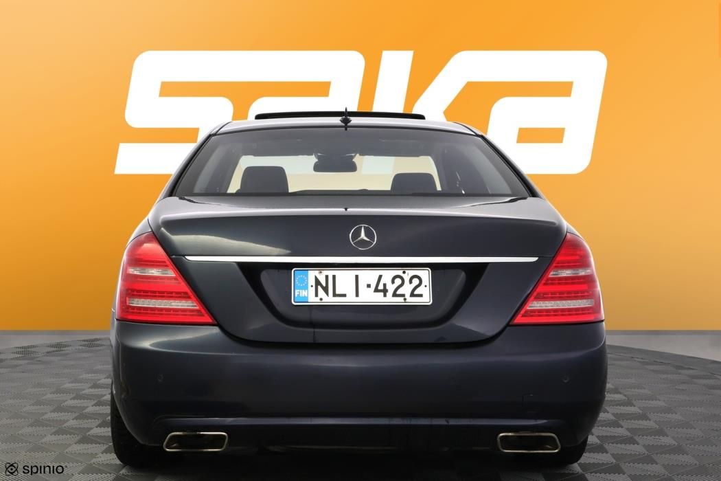 MERCEDES-BENZ S 2009