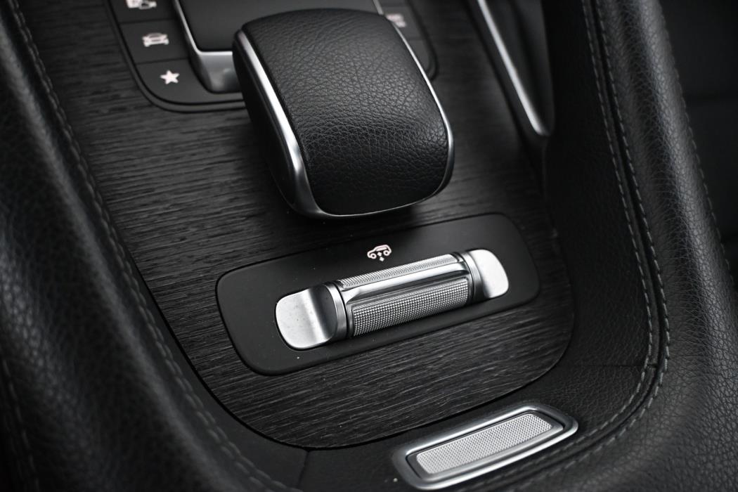 MERCEDES-BENZ GLE 2021