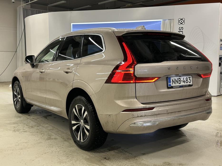VOLVO XC60 2024