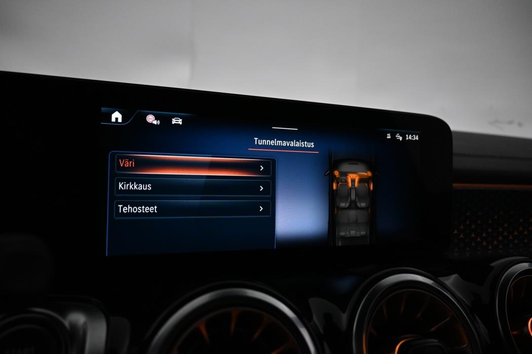 MERCEDES-BENZ EQB 2025